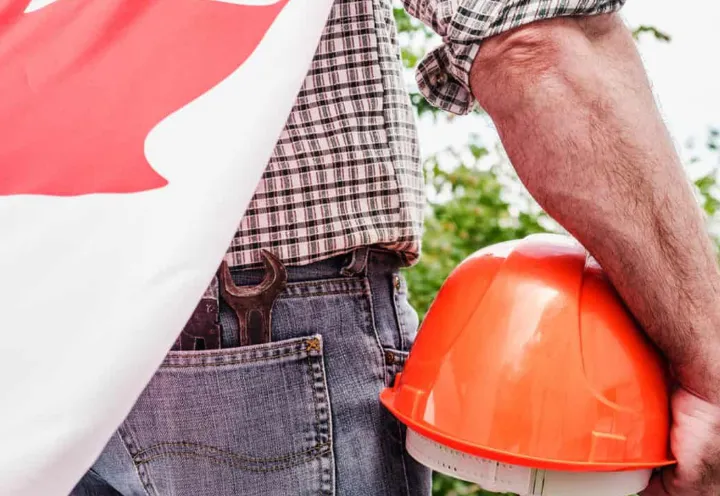 تجربه‌های جالب ایرانیان از بدترین شغل‌هایی که در کانادا داشته‌اند!